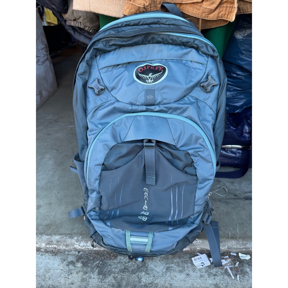 Osprey Manta AG 28 Hydration Backpack Sonic Blue Men's Hiking Daypack